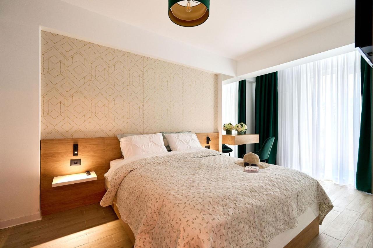 Vlezal Apartment Spa&Pool Beach Resort Mamaia Exterior photo