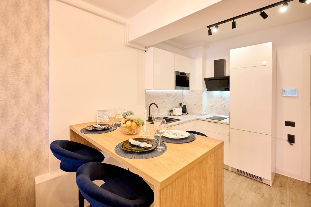 Vlezal Apartment Spa&Pool Beach Resort Mamaia Exterior photo